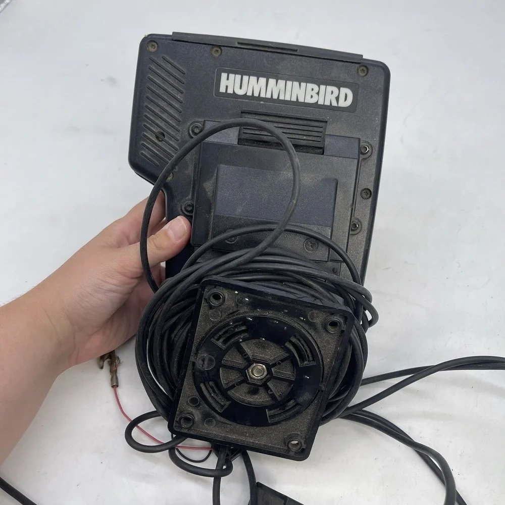 Hummingbird TCR 101 Depth Sounder Fishfinder In Carrying Case and Cover
